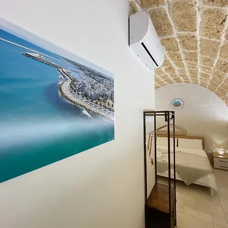 Archi Di Puglia Mola di Bari