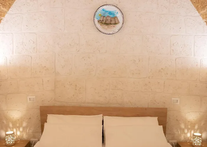Archi Di Puglia Mola di Bari
