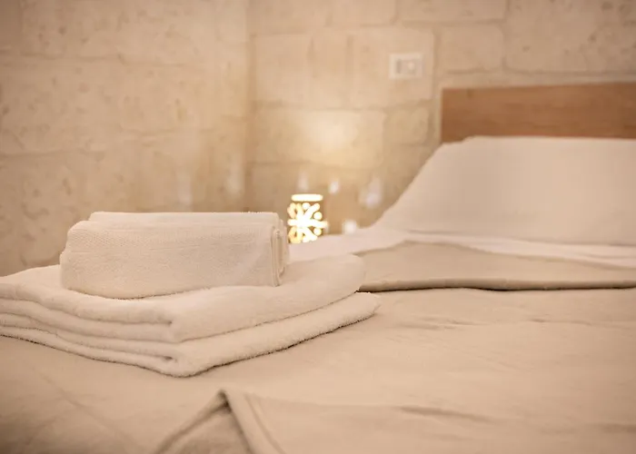 Archi Di Puglia Mola di Bari